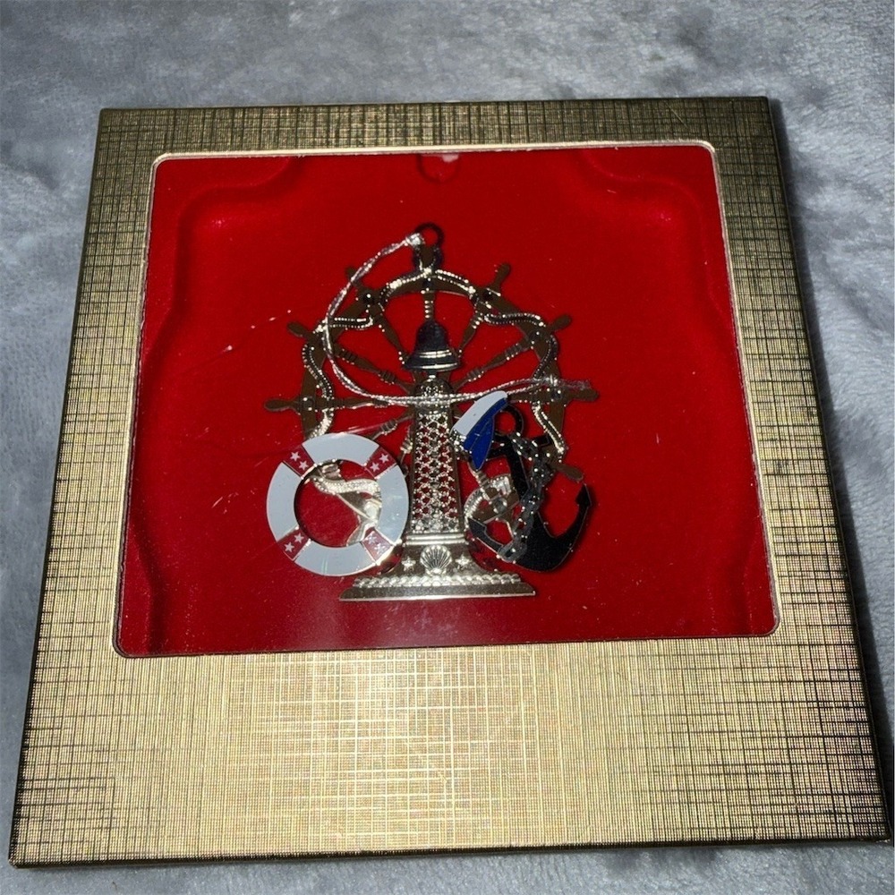 White House‎ Historical Association Nautical Lighthouse Ornament Box ships wheel